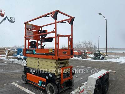 JLG AE1932 Scissor Lift
