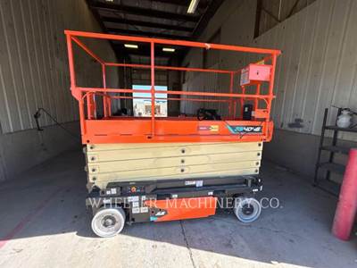 JLG ES4046 Scissor Lift