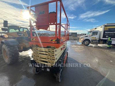 JLG R4045 Scissor Lift