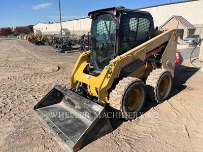 Caterpillar 236D3 Skid Steer