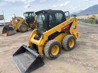 Caterpillar 236D3 Skid Steer