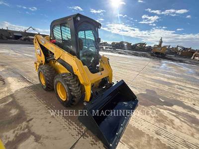 Caterpillar 236D3 Skid Steer