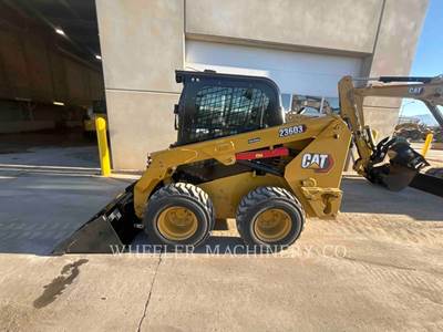 Caterpillar 236D3 Skid Steer