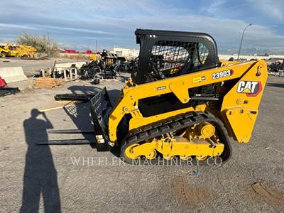 Caterpillar 239D3 Skid Steer