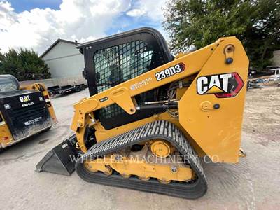 Caterpillar 239D3 Skid Steer