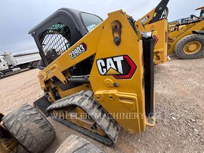 Caterpillar 239D3 Compact Track Loader