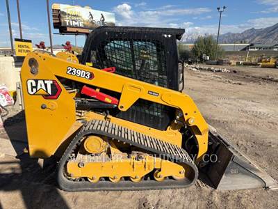 Caterpillar 239D3 Compact Track Loader