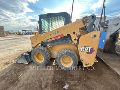 Caterpillar 250 Skid Steer