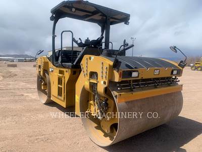 Caterpillar CB15 Smooth Drum Roller Compactor
