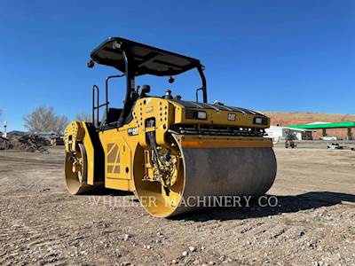 Caterpillar CB15 Smooth Drum Roller Compactor