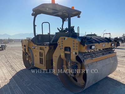 Caterpillar CB15 Smooth Drum Roller Compactor