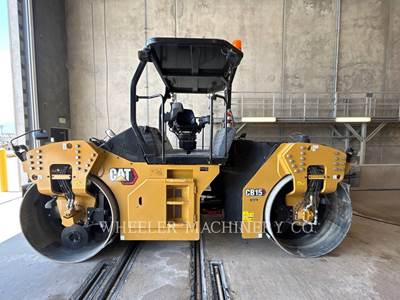 Caterpillar CB15 Smooth Drum Roller Compactor