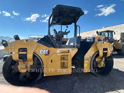 Caterpillar CB15 Smooth Drum Roller Compactor