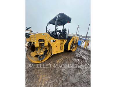 Caterpillar CB15 Smooth Drum Roller Compactor