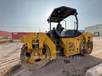 Caterpillar CB15 Smooth Drum Roller Compactor