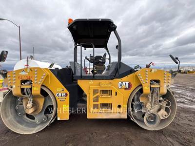 Caterpillar CB15 Smooth Drum Roller Compactor