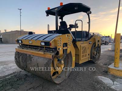 Caterpillar CB15 CW Smooth Drum Roller Compactor