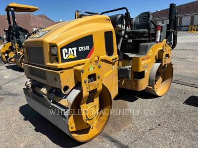Caterpillar CB34B Smooth Drum Roller Compactor