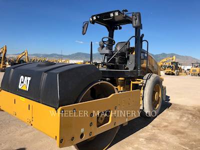 Caterpillar CCS9 Smooth Drum Roller Compactor