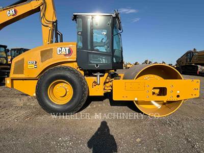 Caterpillar CS12 Smooth Drum Roller Compactor