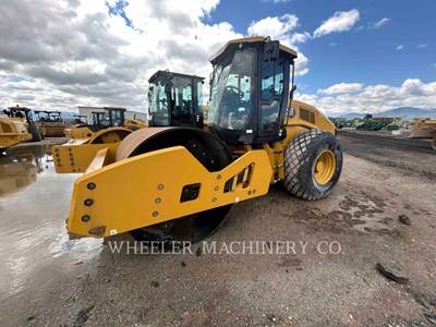 Caterpillar CS13 GC Smooth Drum Roller Compactor