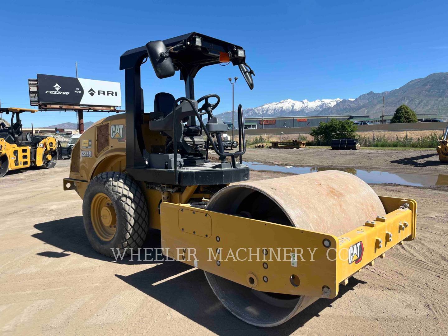 Cs44b 2023 Caterpillar CS44B Vibratory Soil Compactor For Sale, 192 Hours ...