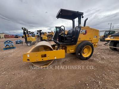 Caterpillar CS5 Smooth Drum Roller Compactor