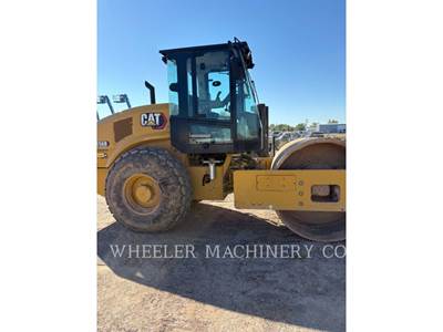 Caterpillar CS56B Smooth Drum Roller Compactor