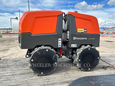 Husqvarna LP9505 Smooth Drum Roller Compactor