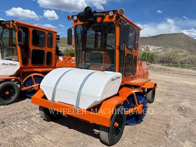 Broce BROOM 4 Sweeper