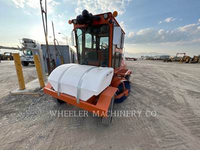 Broce BROOM 4 Sweeper