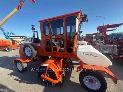 Broce BROOM 4 Sweeper