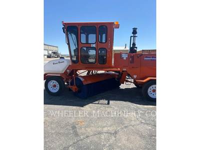 Broce BROOM 4 Sweeper