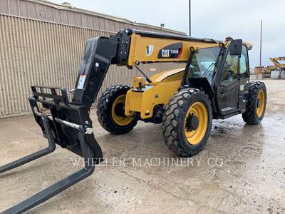 Caterpillar TL943D Telehandler