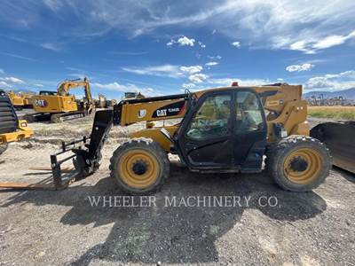 Caterpillar TL943D Telehandler