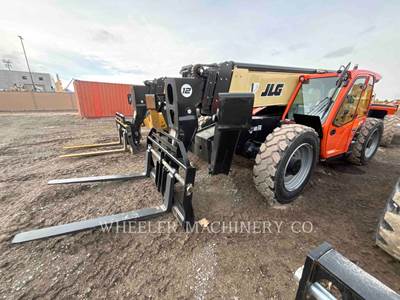 JLG 1255 Telehandler