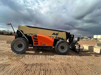 JLG 1255 Telehandler
