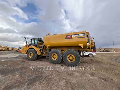 Caterpillar 740GC Water Truck