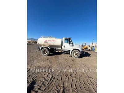 International WT2000 Water Truck