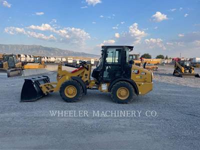 Caterpillar 906 Wheel Loader
