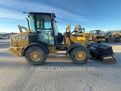 Caterpillar 906M Wheel Loader