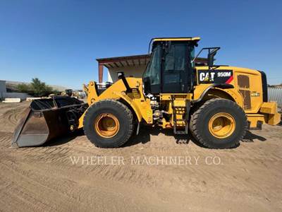 Caterpillar 950M Wheel Loader