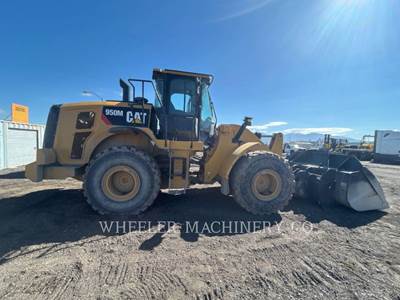 Caterpillar 950M Wheel Loader