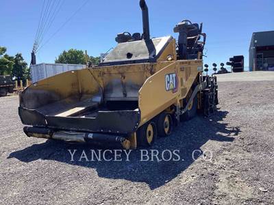 Caterpillar AP-1000F Asphalt Paver