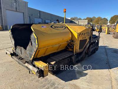Weiler P385B Commercial Asphalt Paver