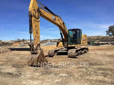 Caterpillar 320 Excavator