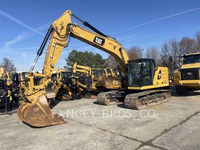 Caterpillar 323 Excavator