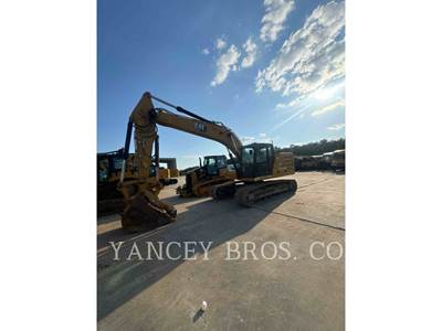 Caterpillar 323 Excavator