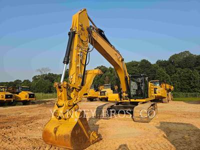 Caterpillar 33007 Excavator