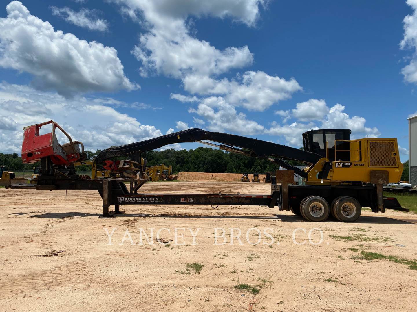 2015 Caterpillar 579C Knuckleboom Loader For Sale, 11,700 Hours Macon
